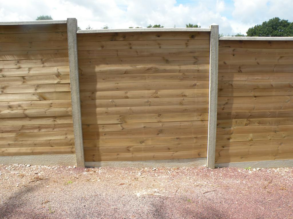 Cra clture - Clture en bton et remplissage bois
